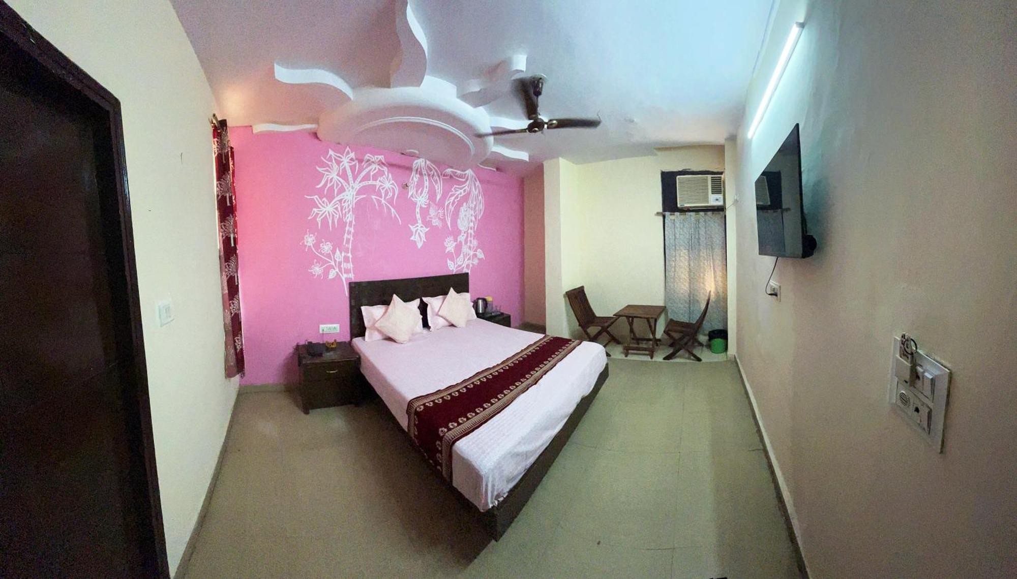 Hotel Darpan Palace -New Delhi Railway Station Nova Deli Exterior foto