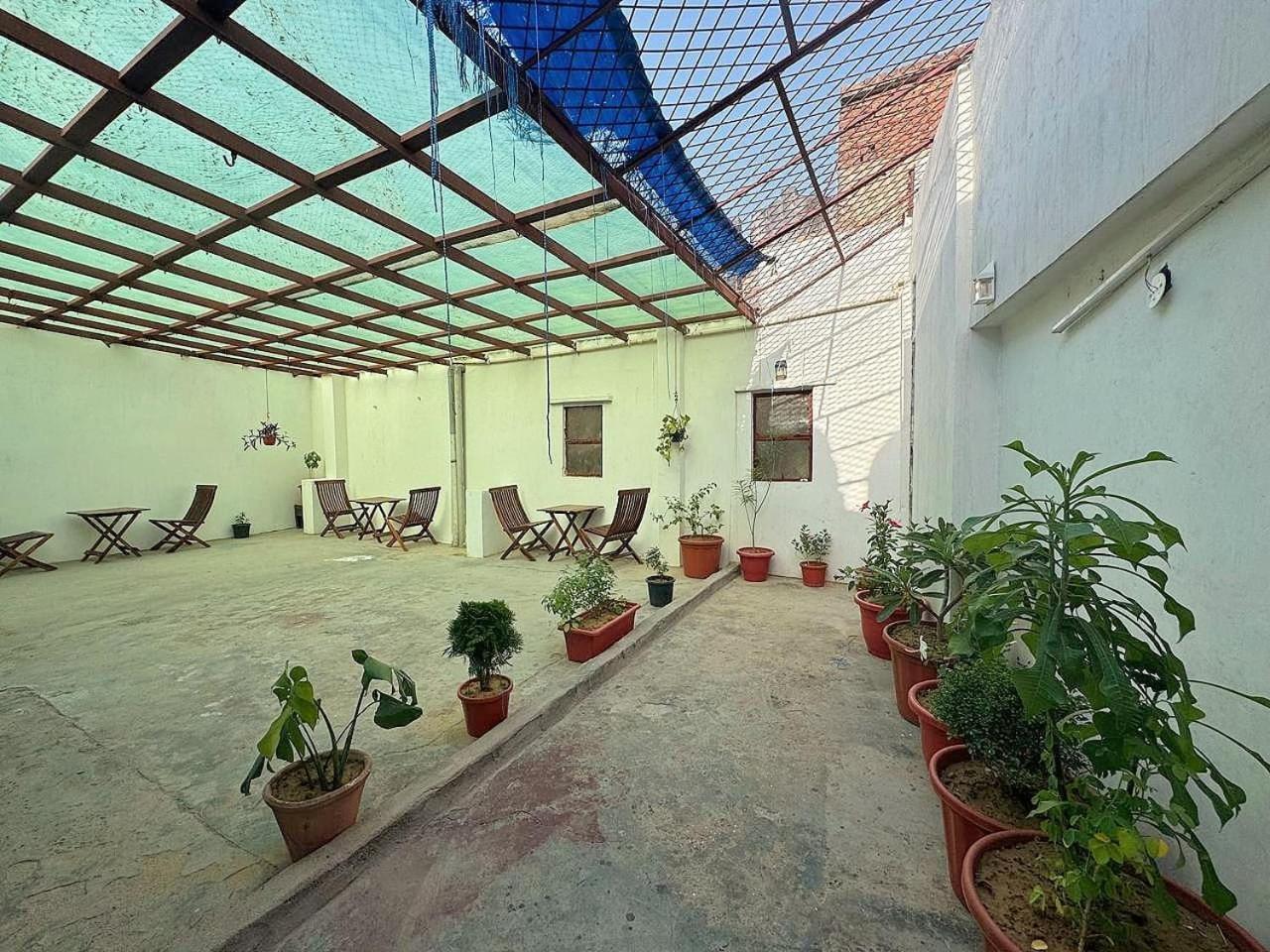 Hotel Darpan Palace -New Delhi Railway Station Nova Deli Exterior foto